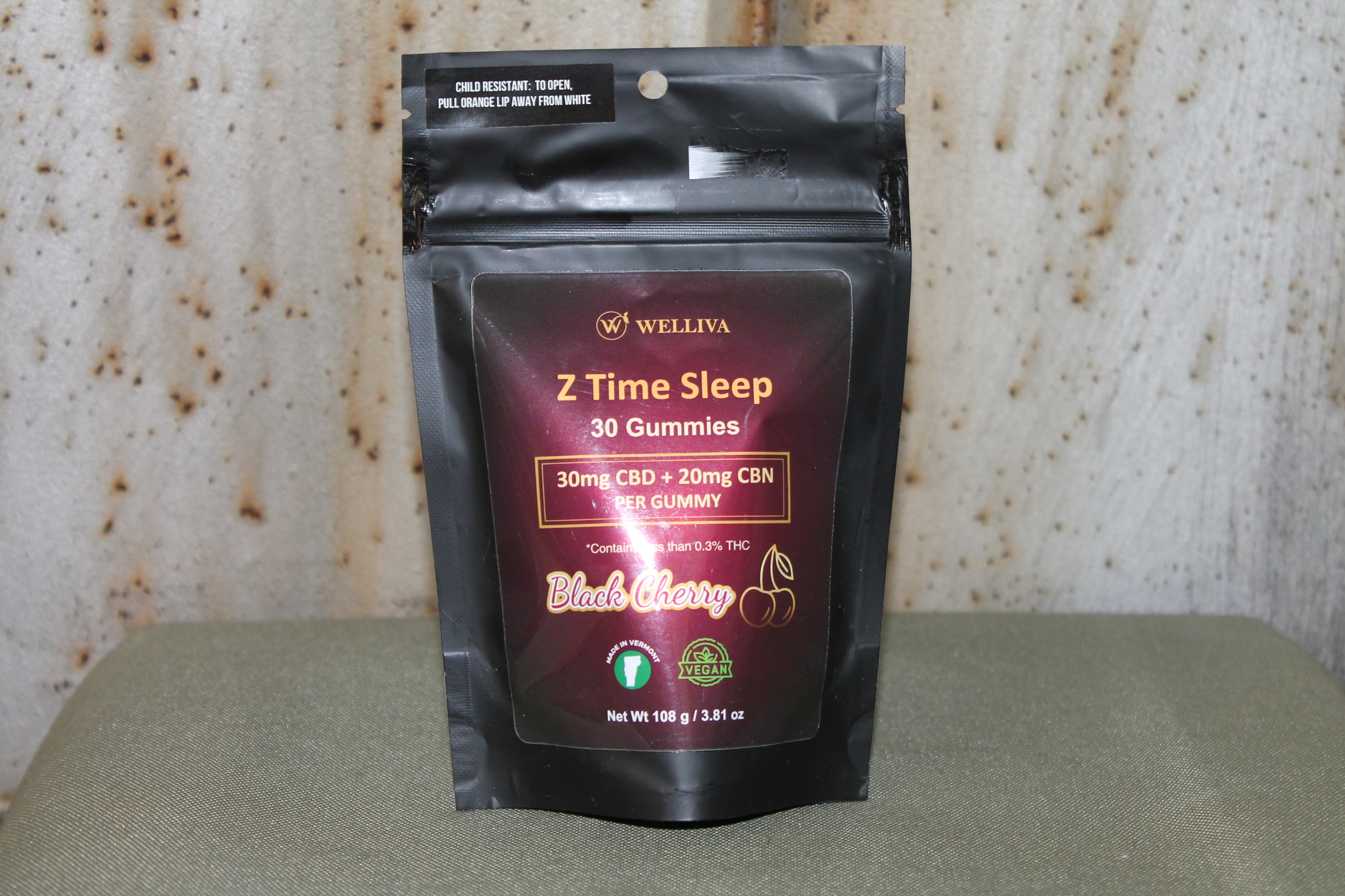 Photograph of product: Welliva I Z-Time Sleep Gummies (TH-oui-Free)