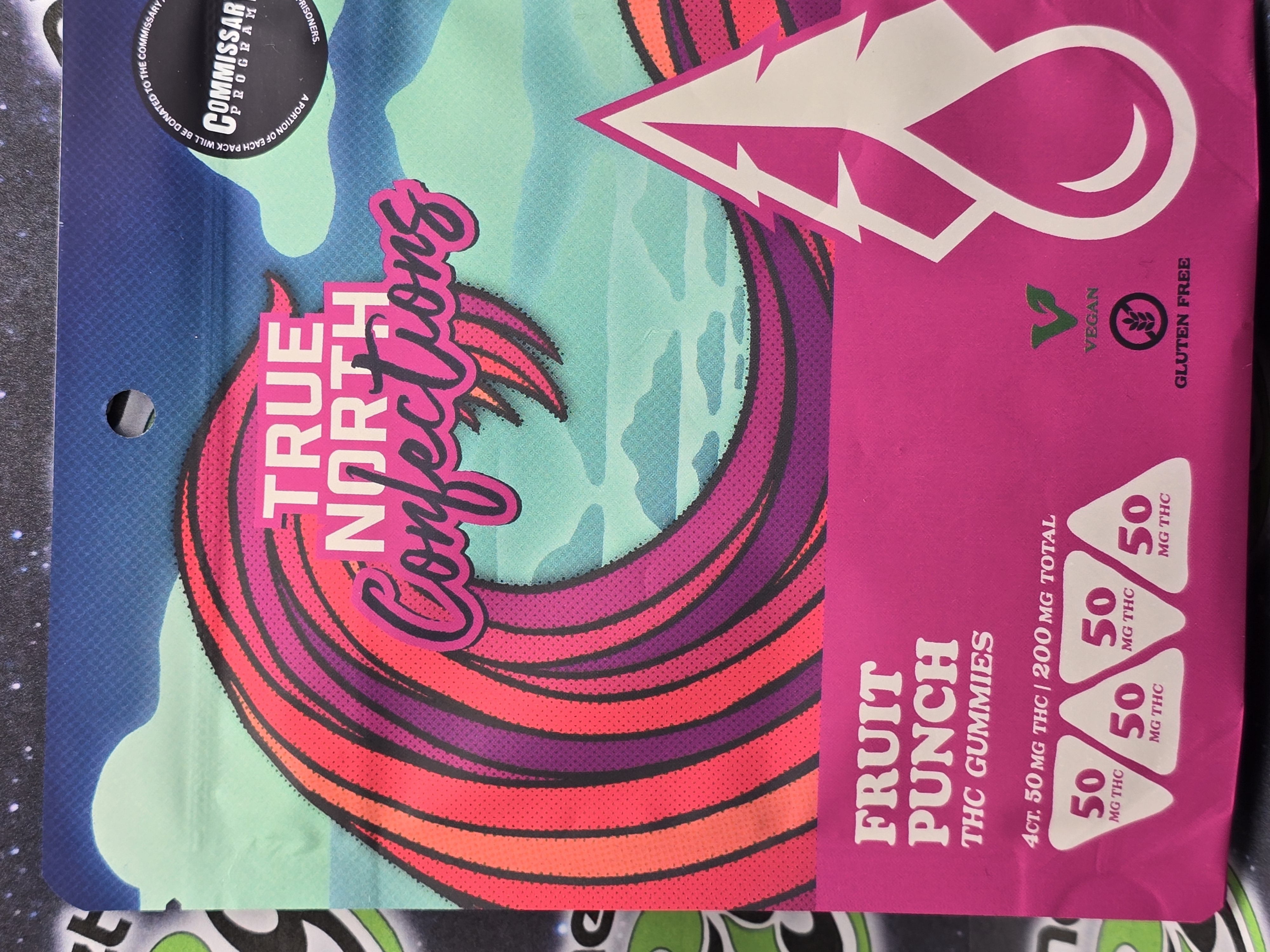 Photograph of product: True North | Fruit Punch | 200mg Gummies