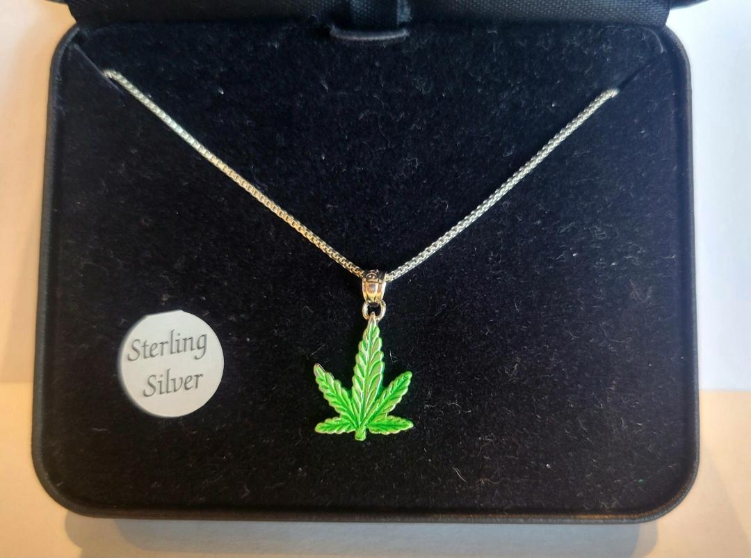 Photograph of product: Small Green Leaf Pendent