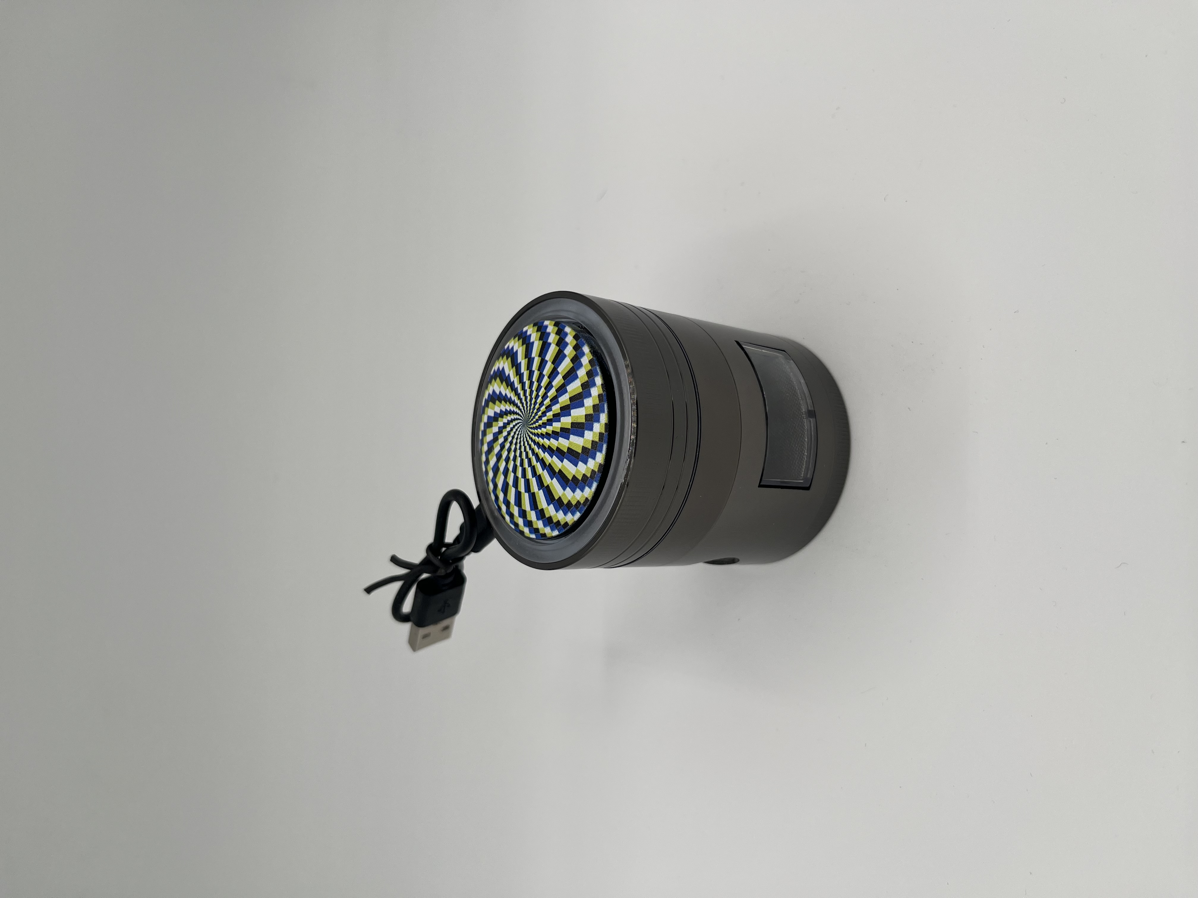 Photograph of product: Grinder | 5-Part Led Eye | 63mm