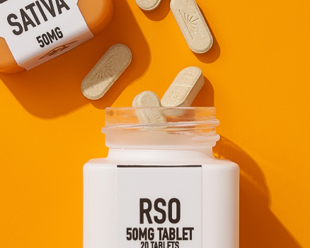 Photograph of product: MANDARIN MIMOSA 100MG RSO TABLET 10 PACK