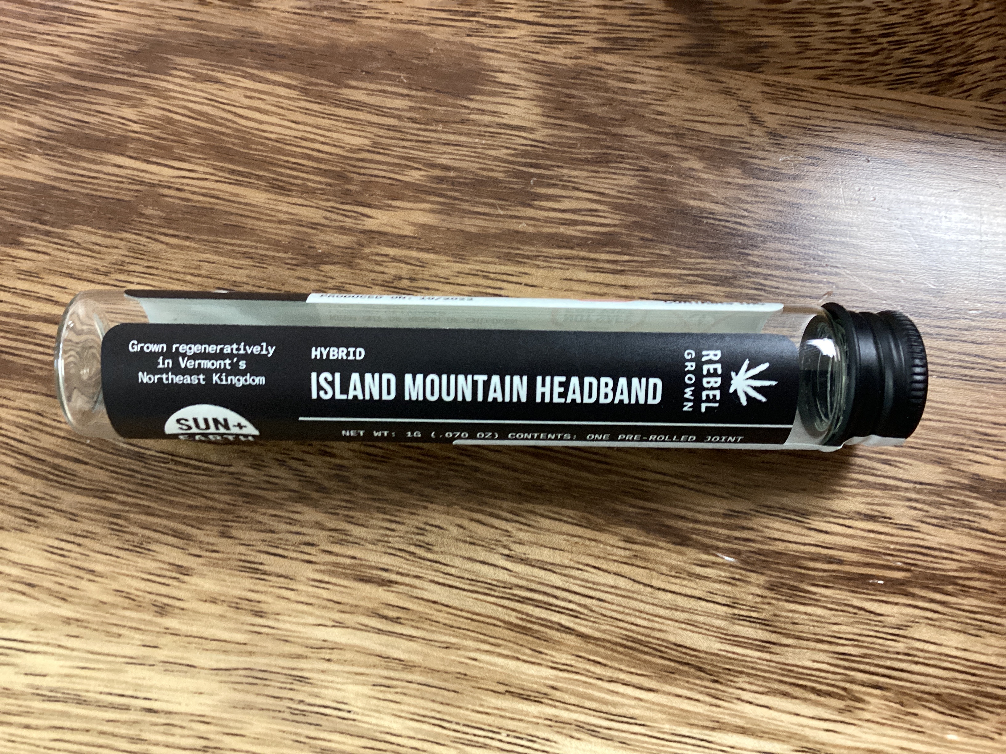 Photograph of product: Island Mountain Headband