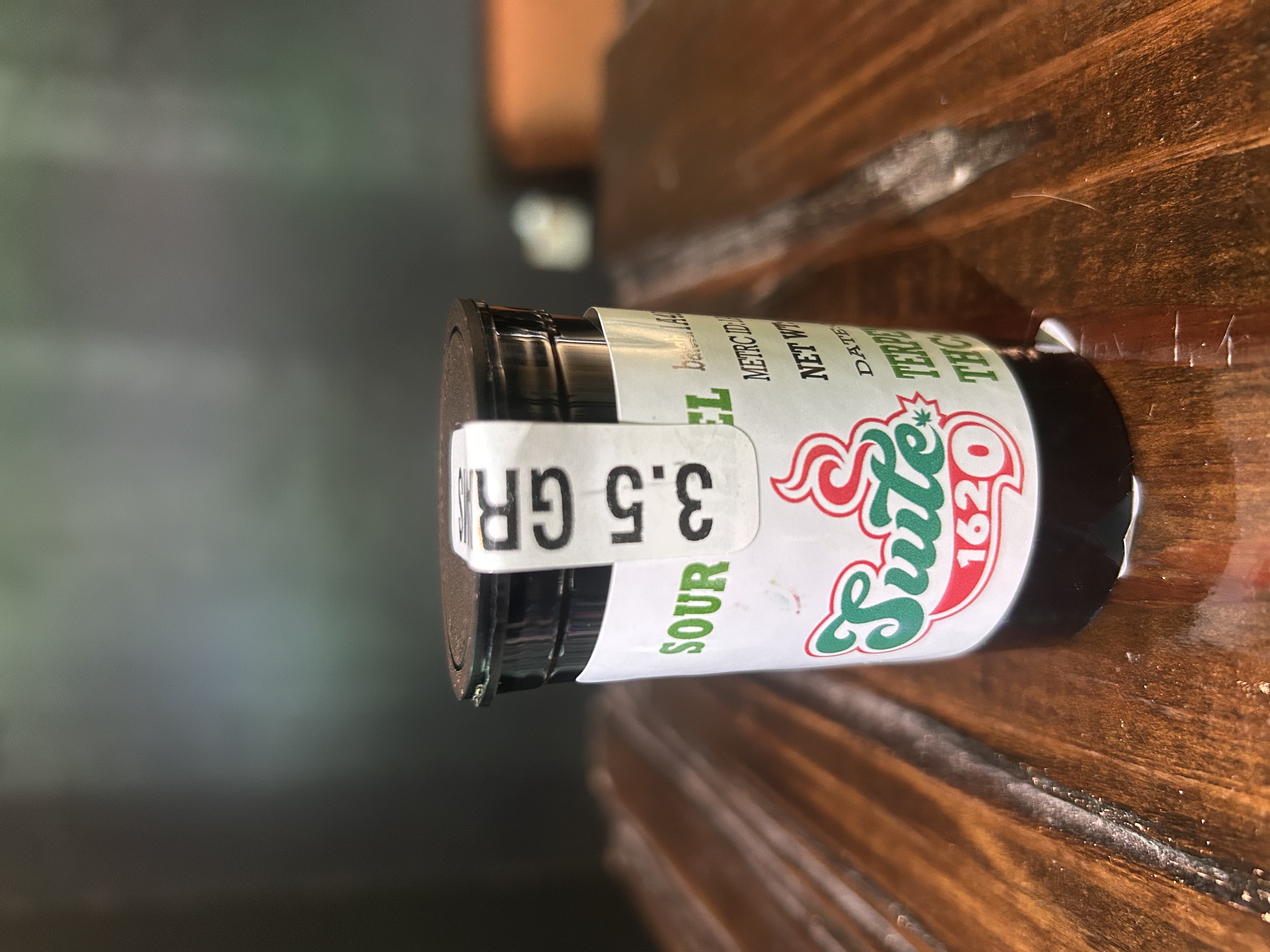 Photograph of product: Sour Diesel Suite 1620 - 3.5g