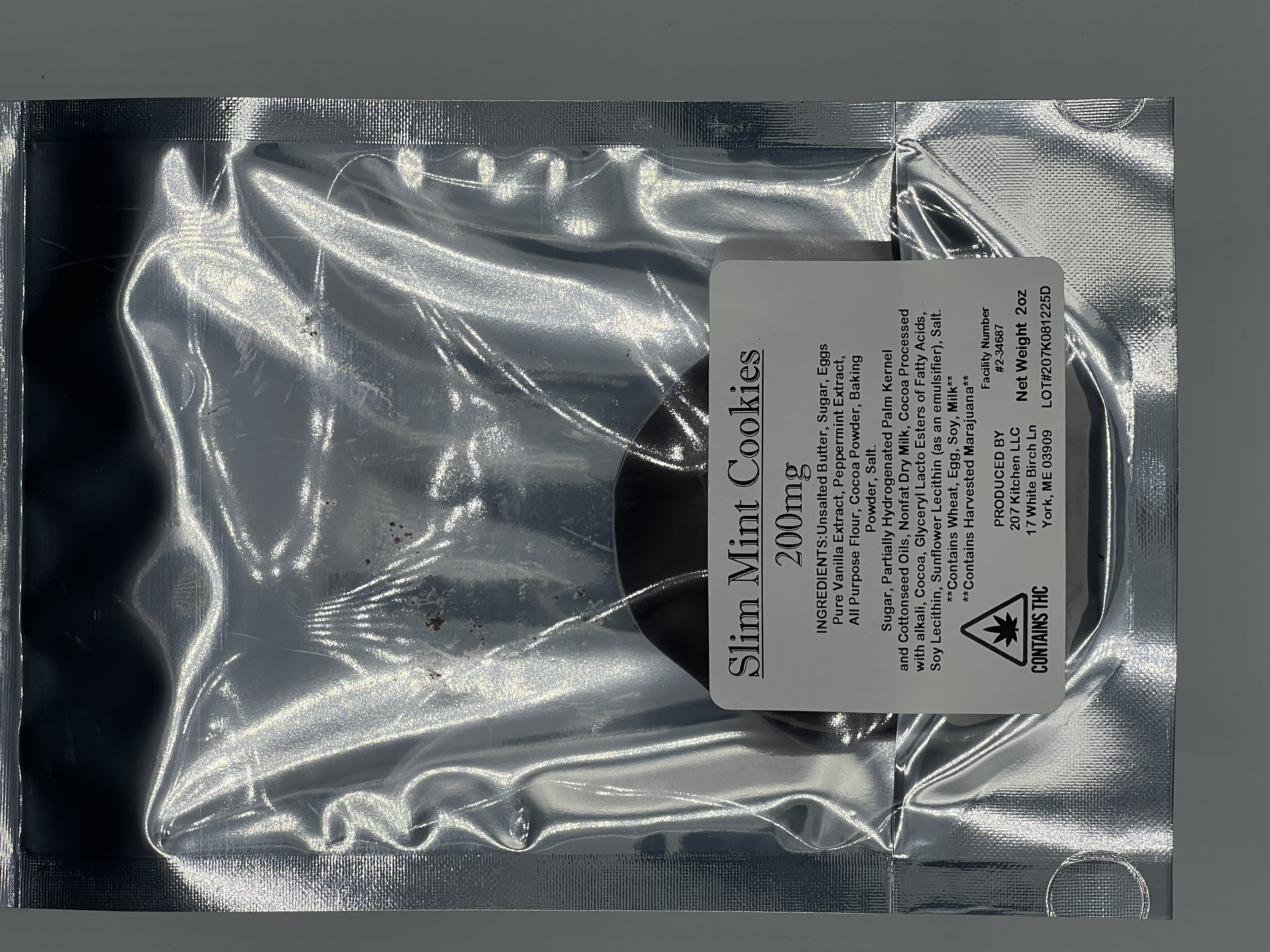 Photograph of product: 200MG Slim Mint Cookie TH-oui