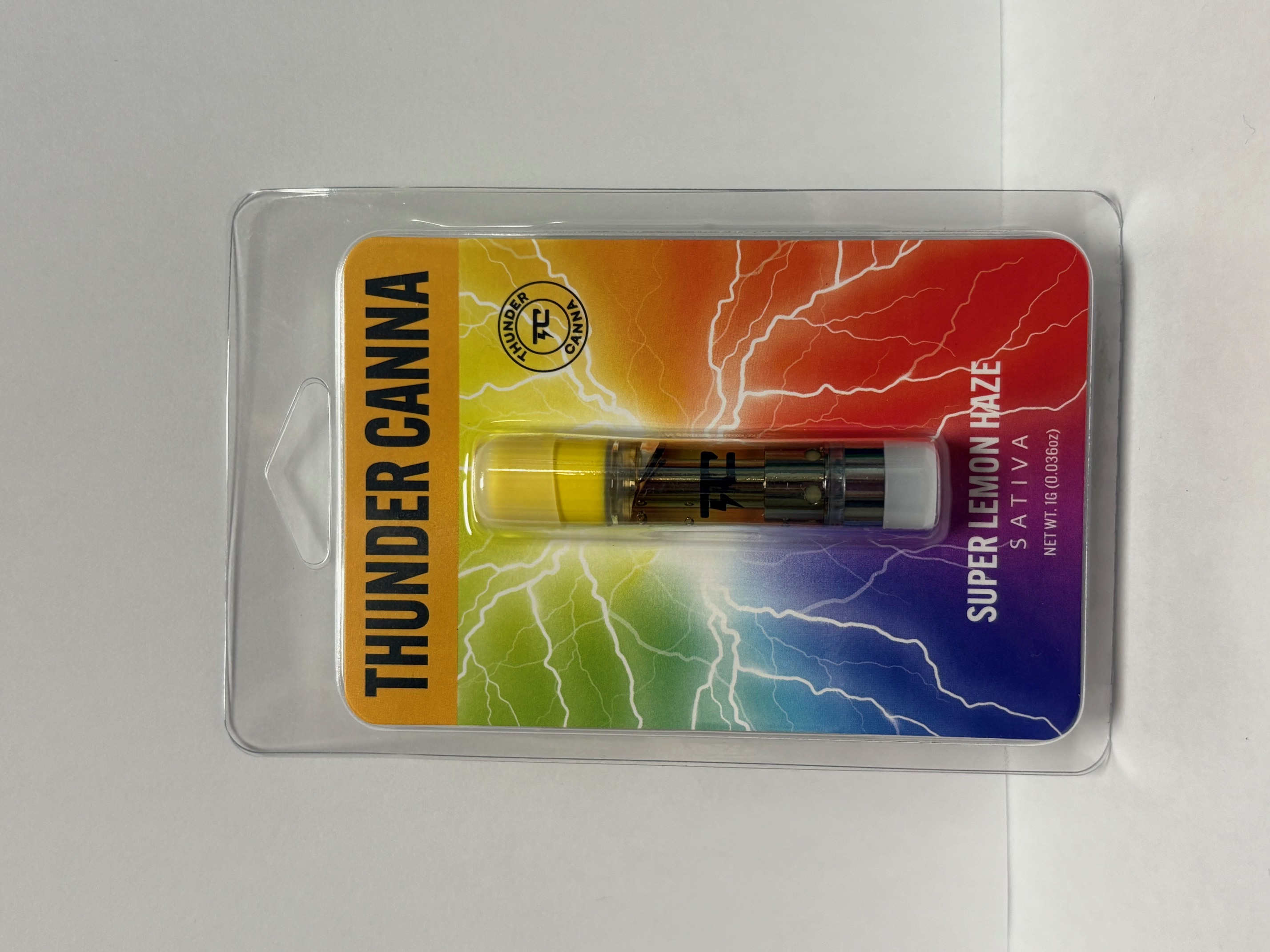 Photograph of product: Thunder Canna Carts Super Lemon Haze