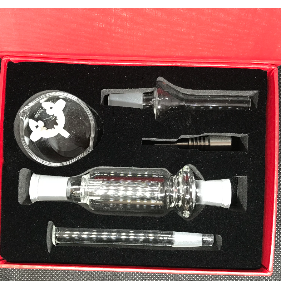 Photograph of product: Glass Nectar Collector Kit