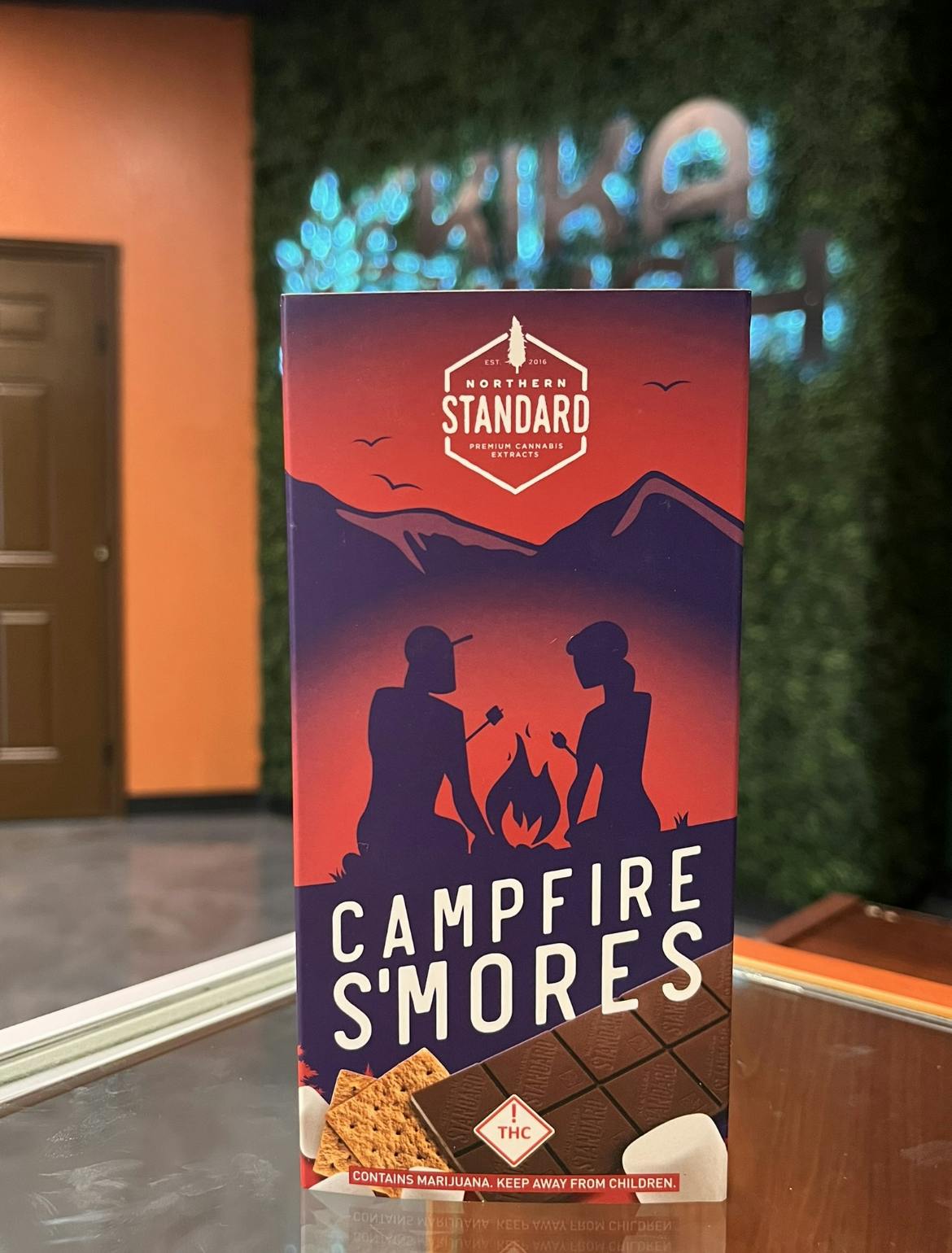 Photograph of product: Northern Standard - Chocolates - Campfire S'mores - 1000mg