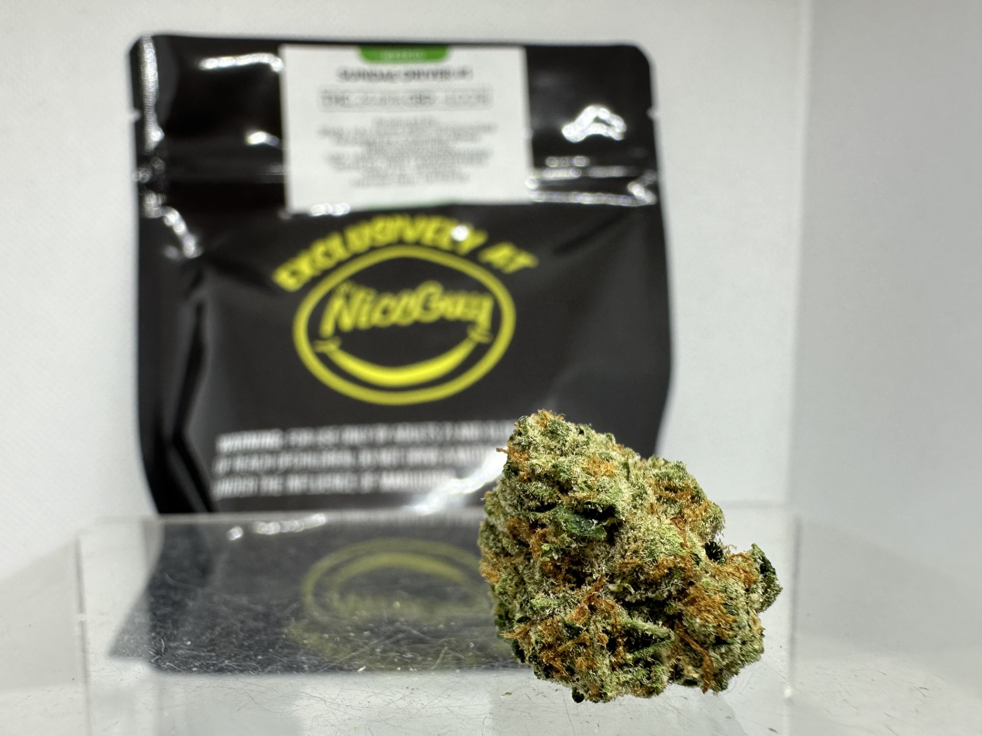 Photograph of product: MNG TOP SHELF - FLOWER - 14G - HYBRID - SUNDAE DRIVER #1 - SMALLS