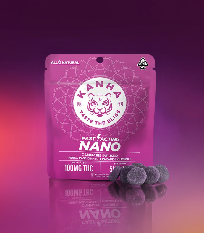 Photograph of product: Passionfruit Paradise Fast-Acting Gummies (10pk)