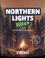 Photograph of product: Northern Lights FX | Strawberry Crunch Chocolate Bites | Chocolate | 4pk | 200mg