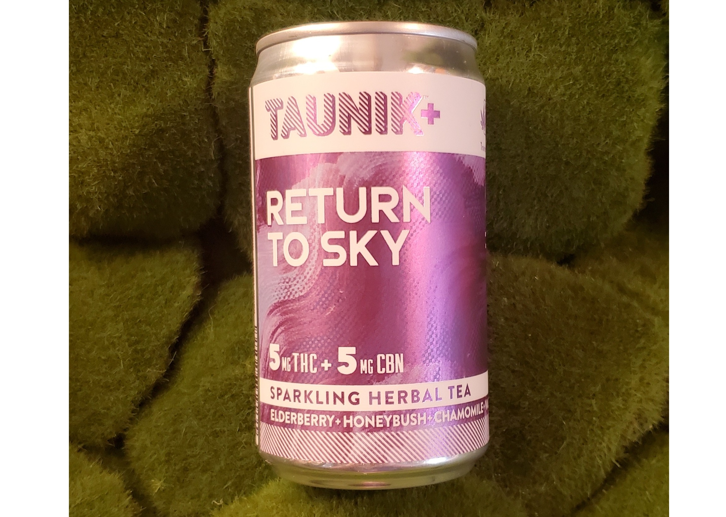 Photograph of product: 10mg Can | Infused Lemon Water | Terp H20