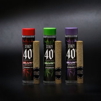 Photograph of product: 40's Blunt Strawberry Cough 2g
