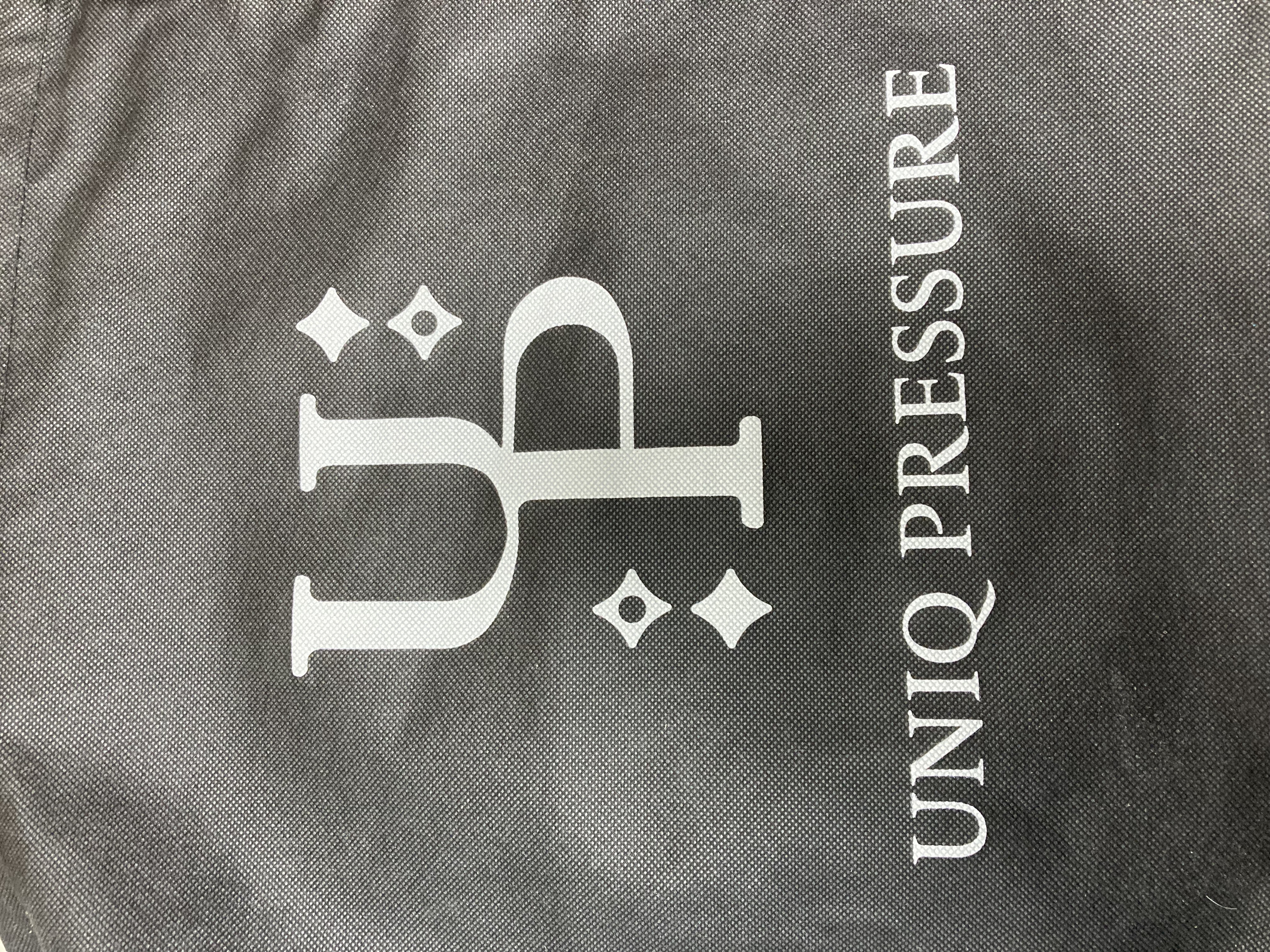 Photograph of product: Uniq Pressure Drawstring Bag