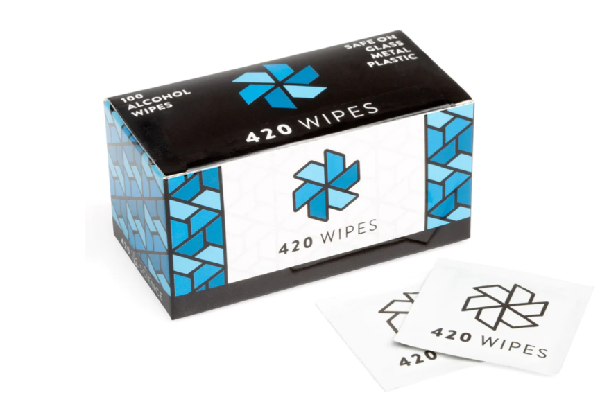 Photograph of product: NC 420 Science - Sterilizing wipe singles 4"x6"