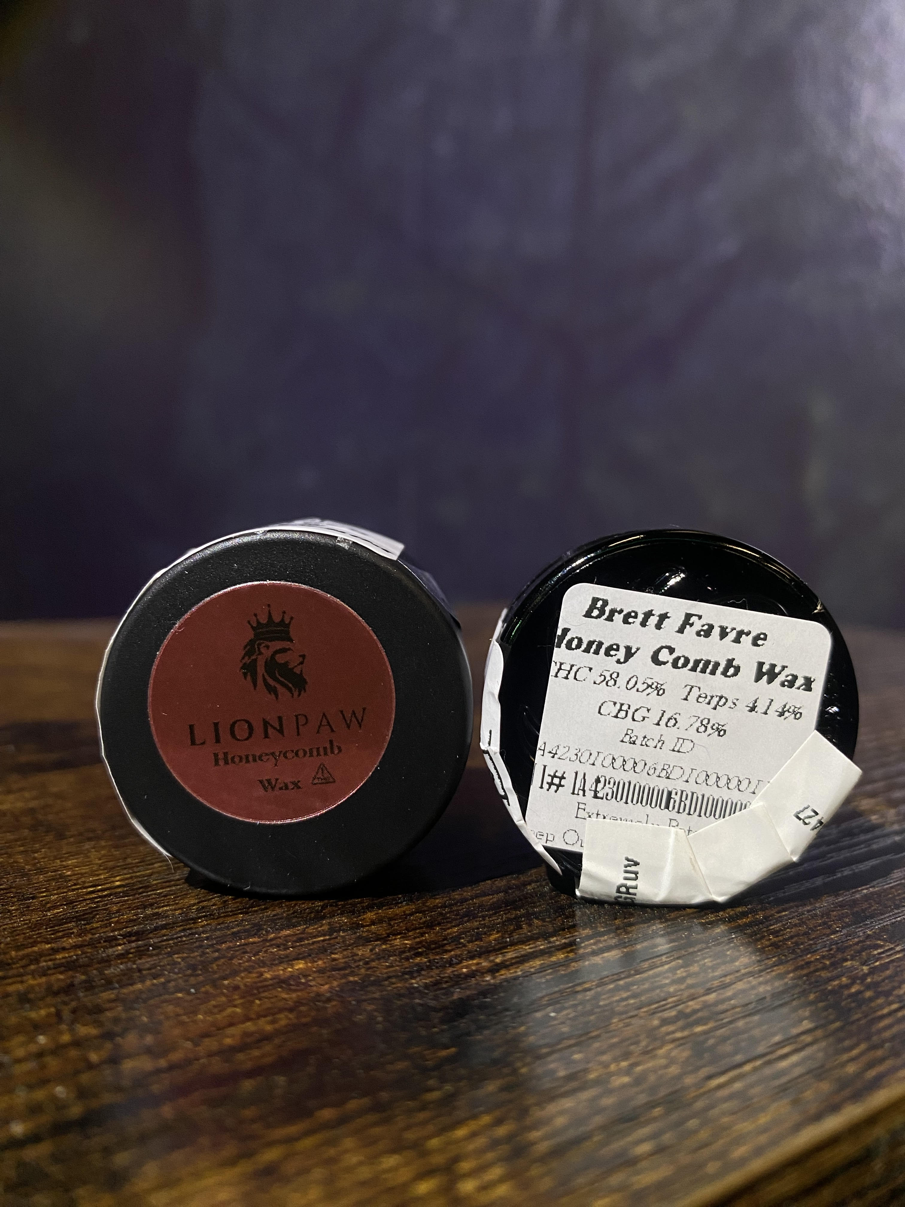 Photograph of product: Brett Farve Honeycomb Wax | Lions Paw