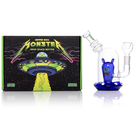 Photograph of product: Hemper: Space Monster 7" Bong w/ Bowl