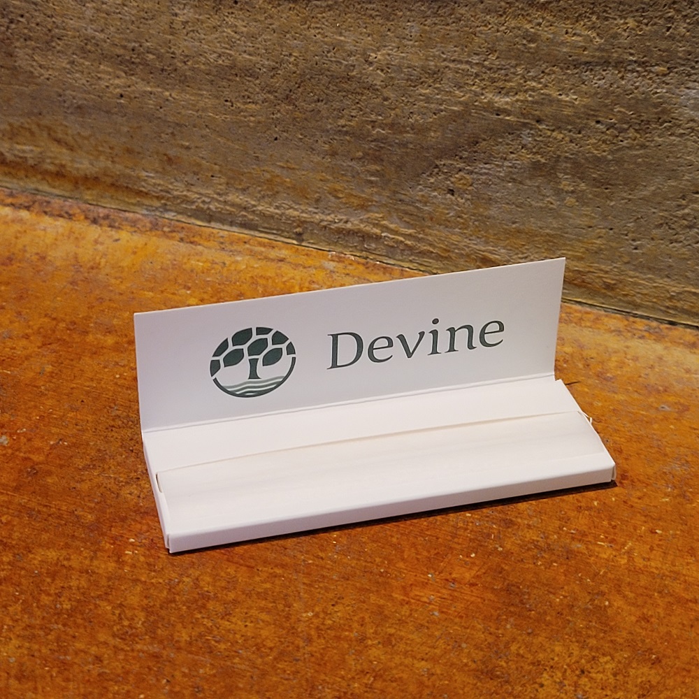 Photograph of product: Devine Rolling Papers 1 1/4"