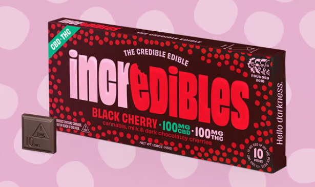Photograph of product: Incredibles 1:1 Black Cherry Chocolate Bar 100mg