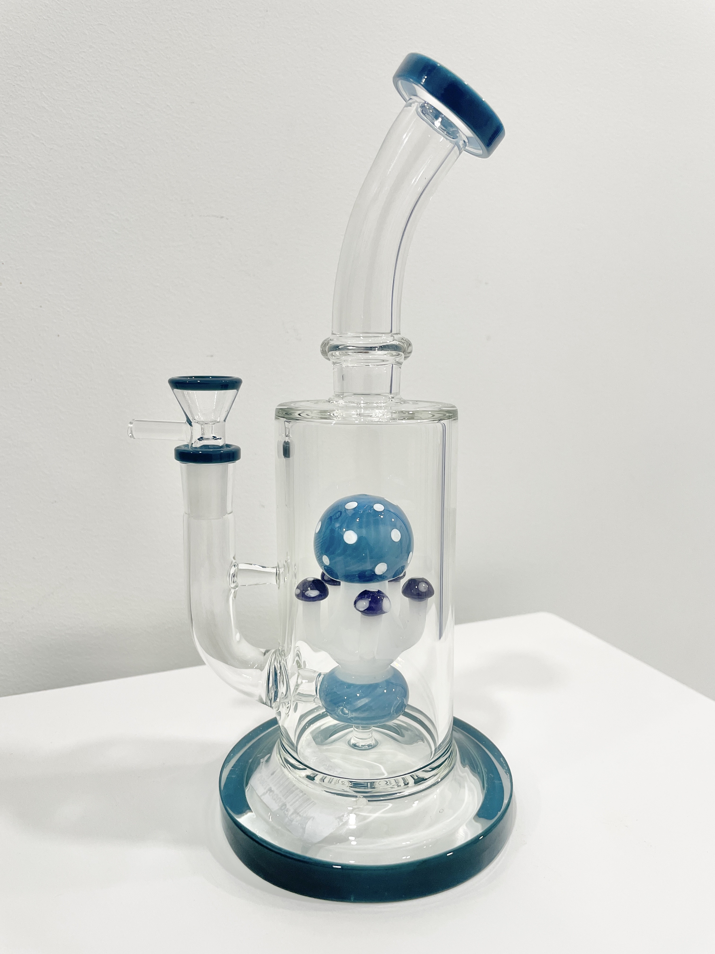 Photograph of product: Mushroom Super Water Pipe Bong Assorted Colors