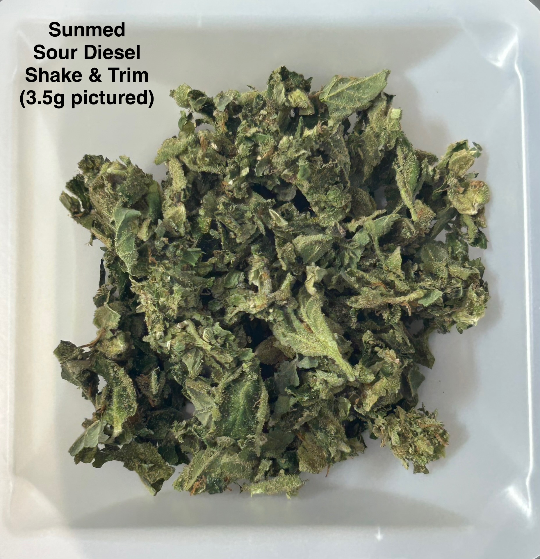 Photograph of product: Sunmed | HOUSE PACKED | Sour Diesel SHAKE & TRIM | 3.5g