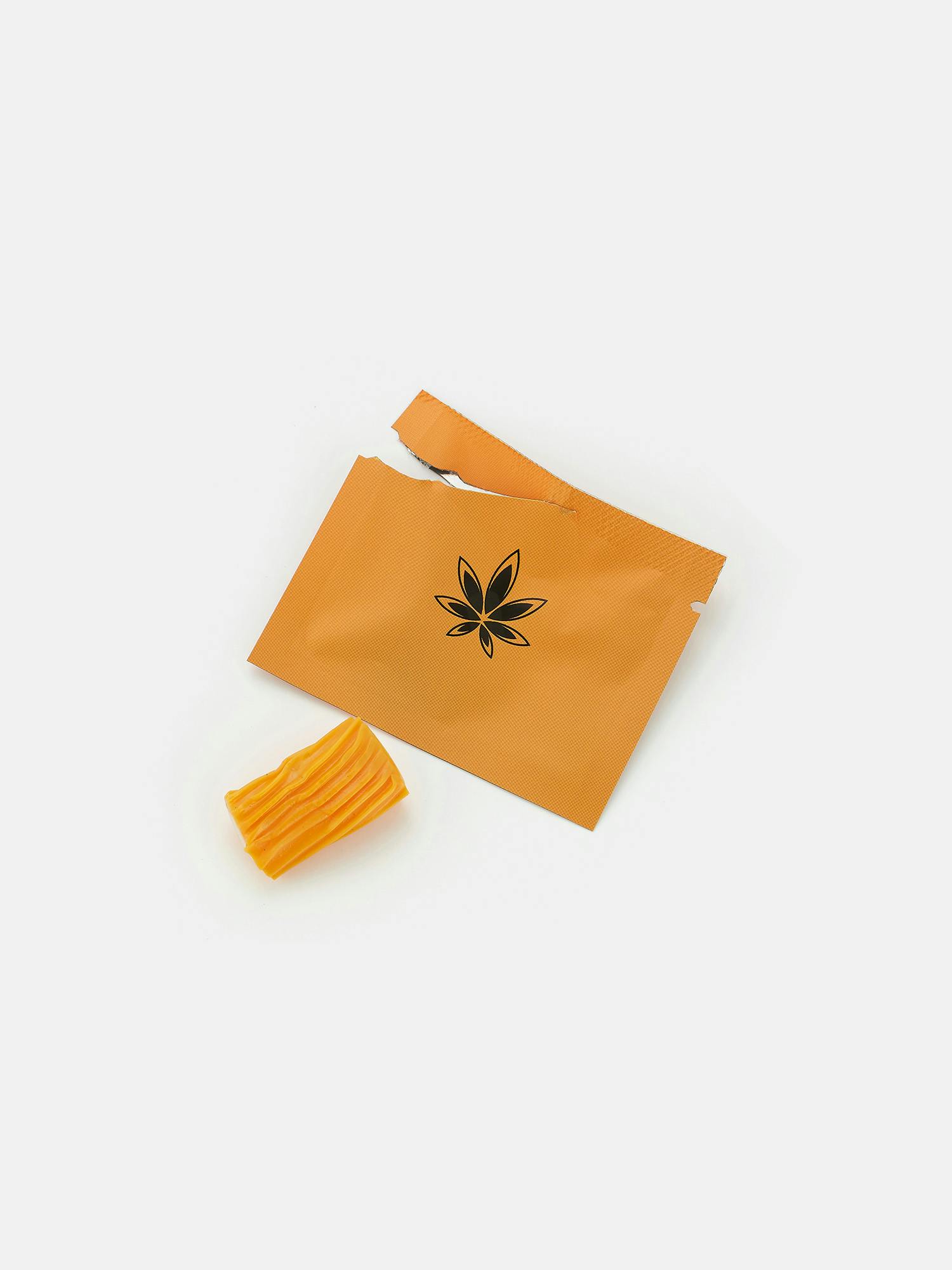 Photograph of product: Hybrid Licorice Bites | 10pk | 100mg