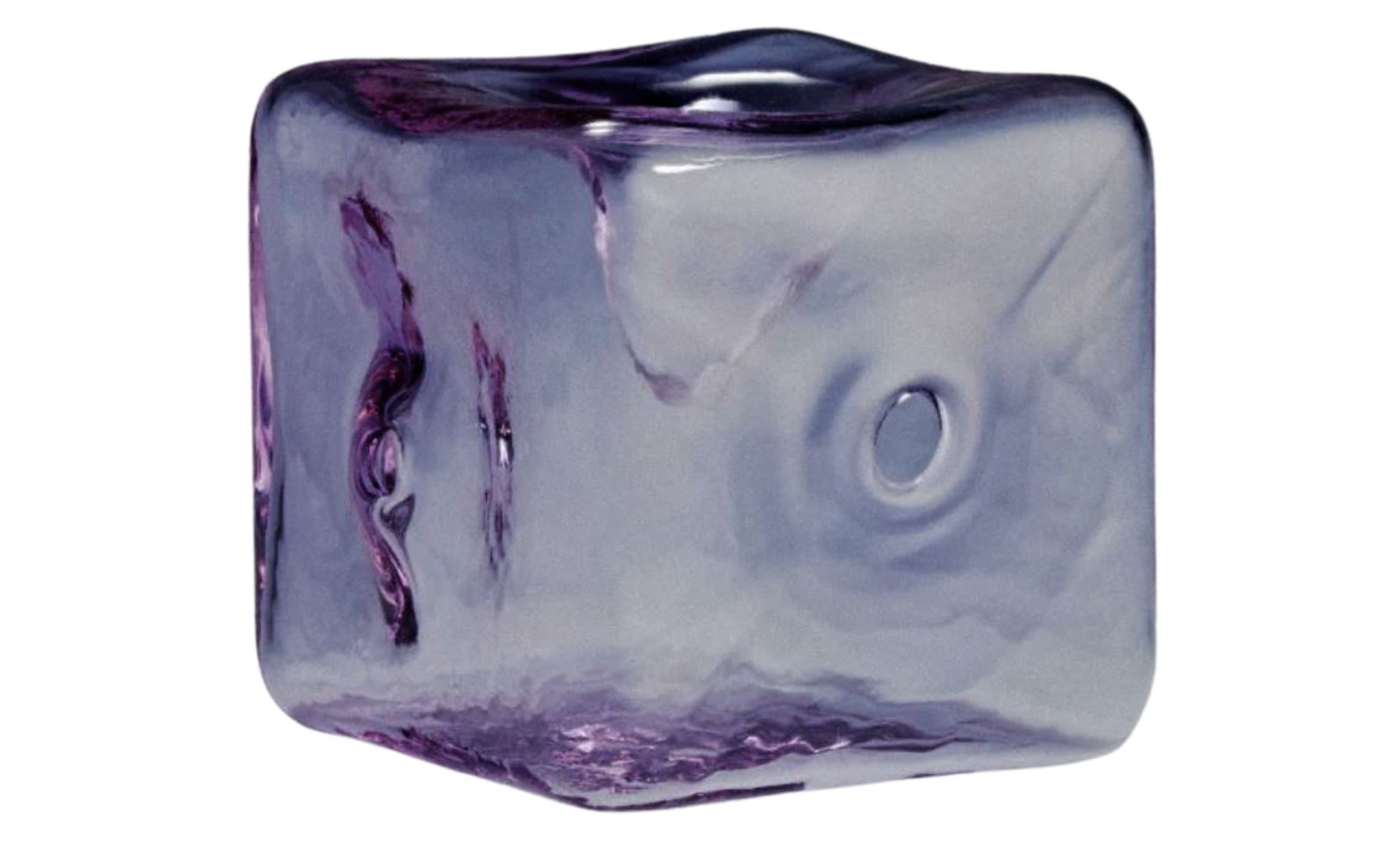 Photograph of product: Laundry Day Cube Pipe Honey Purple