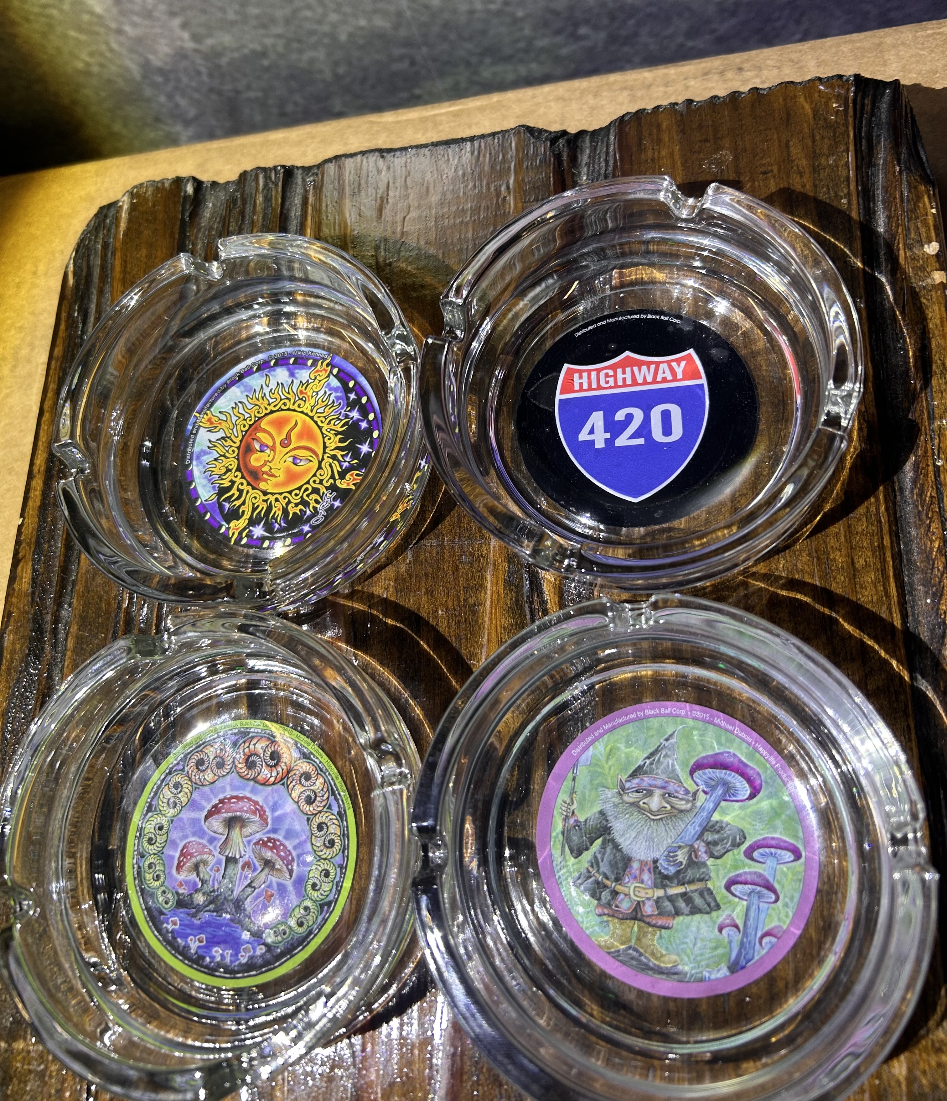 Photograph of product: Glass Ashtrays | 4"