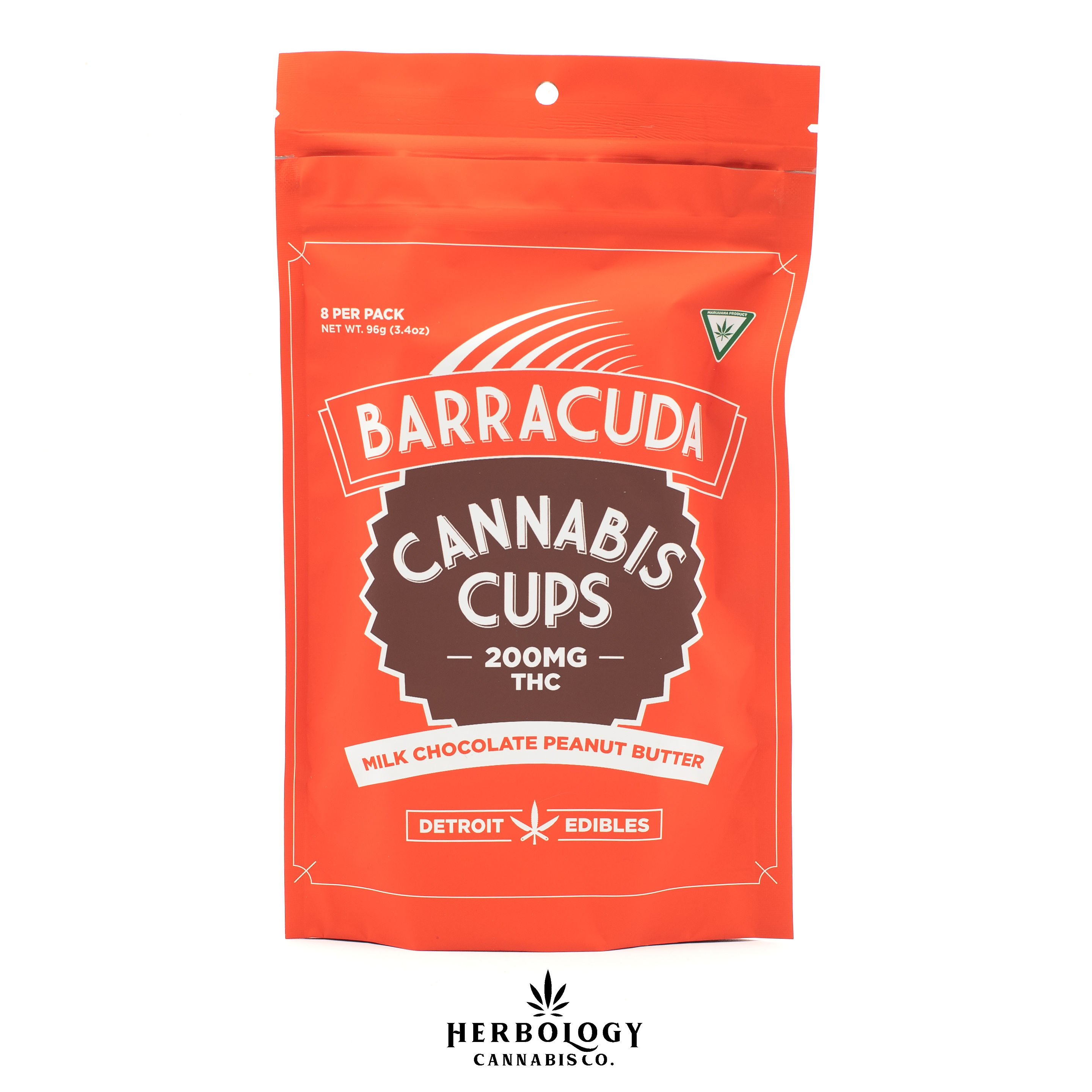 Photograph of product: Detroit Edibles | Barracuda Cups | Milk Chocolate Hazelnut | 200mg