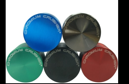 Photograph of product: Chromium Crusher 40mm 4 pc Grinder