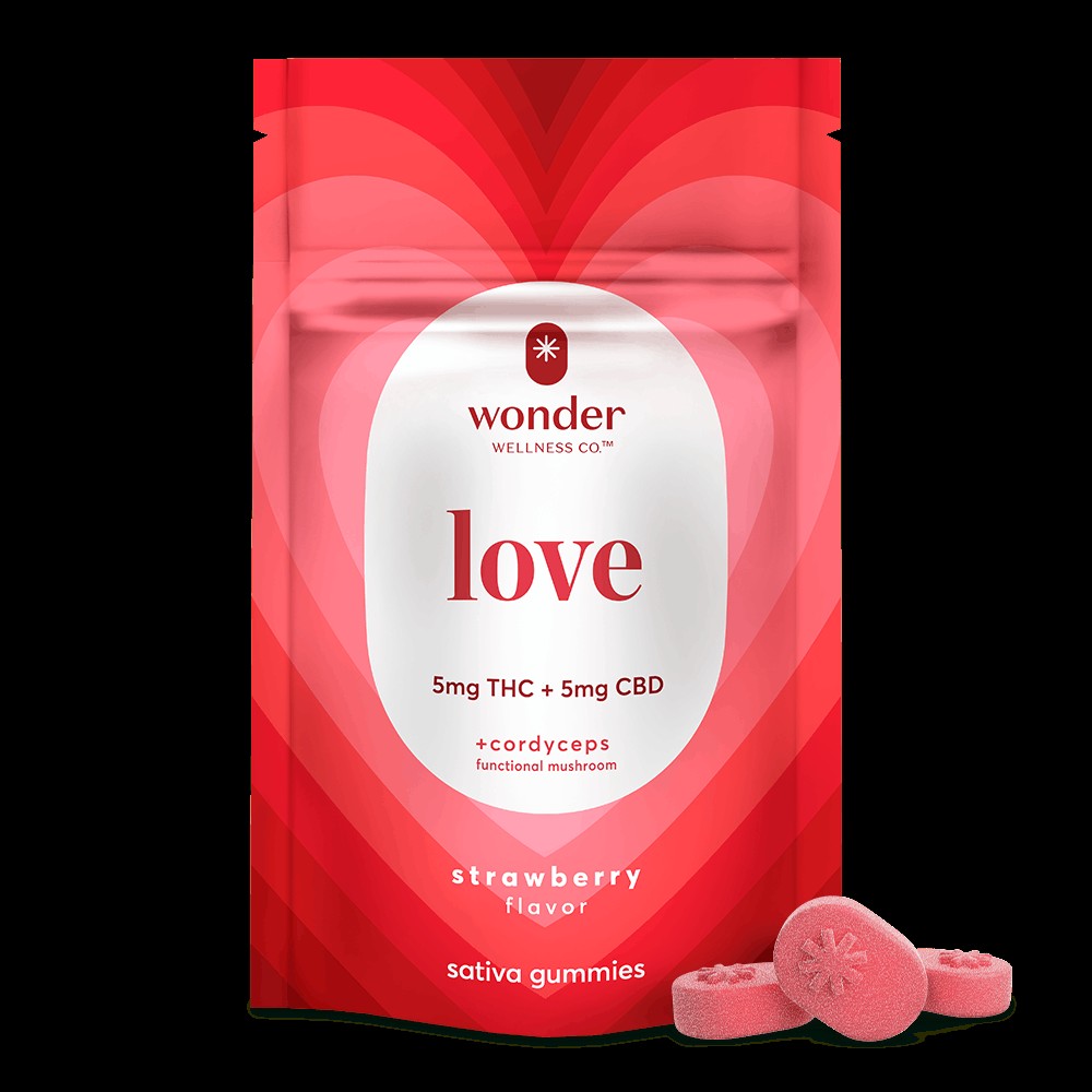 Photograph of product: Effects-Based Gummies | Wonder | Love [Strawberry] [1:1 TH-oui/CBD] [20pk]