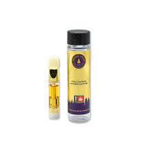 Photograph of product: Banana Bubbles Live Resin Cartridge (CBDiscovery)