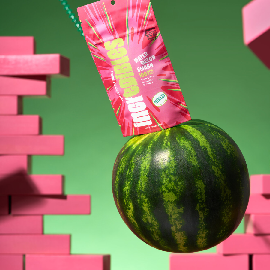 Photograph of product: Incredibles 10mg Watermelon Smash Chews - 100mg
