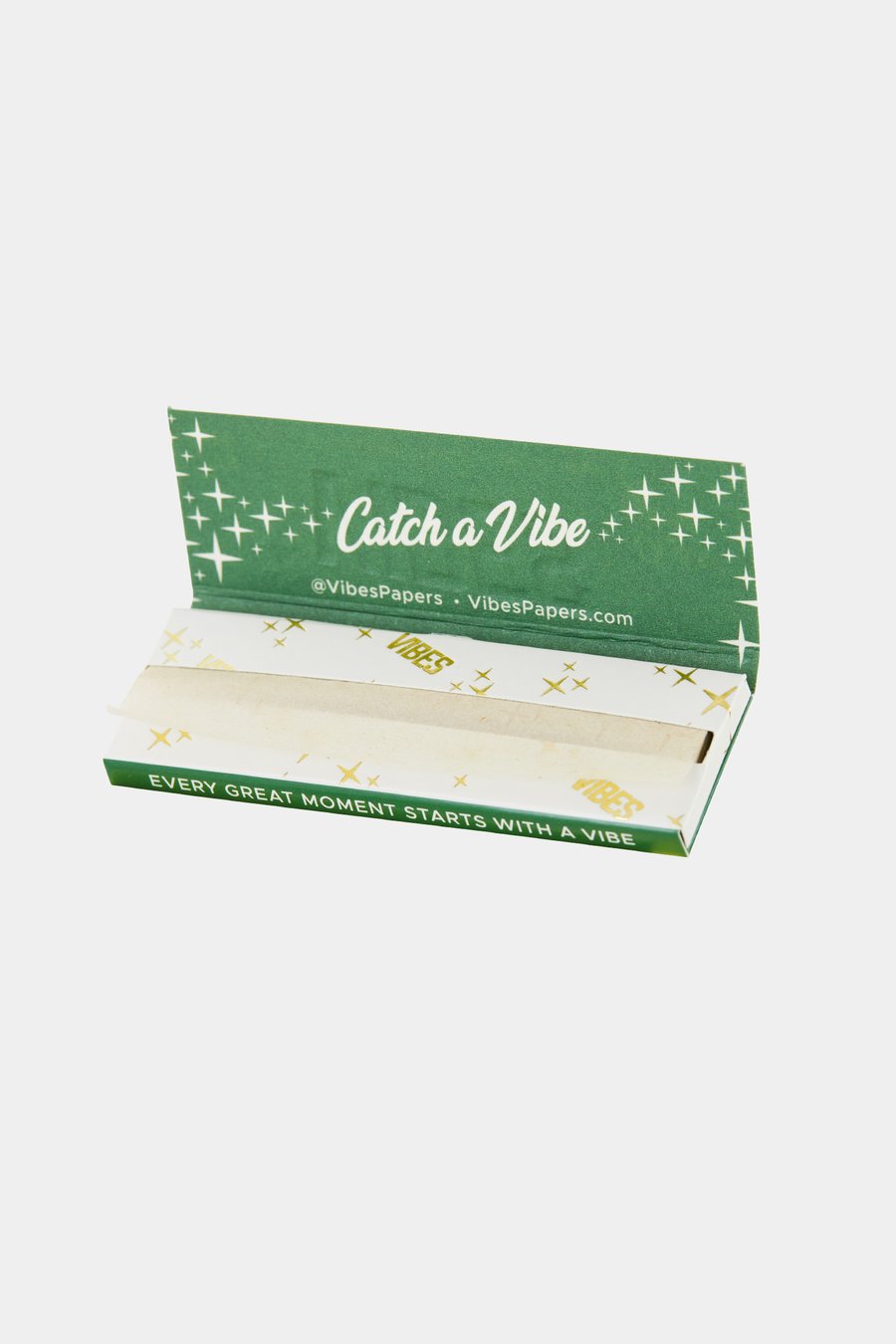 Photograph of product: Vibes  - Rolling Papers - Organic Hemp - Green - King Size