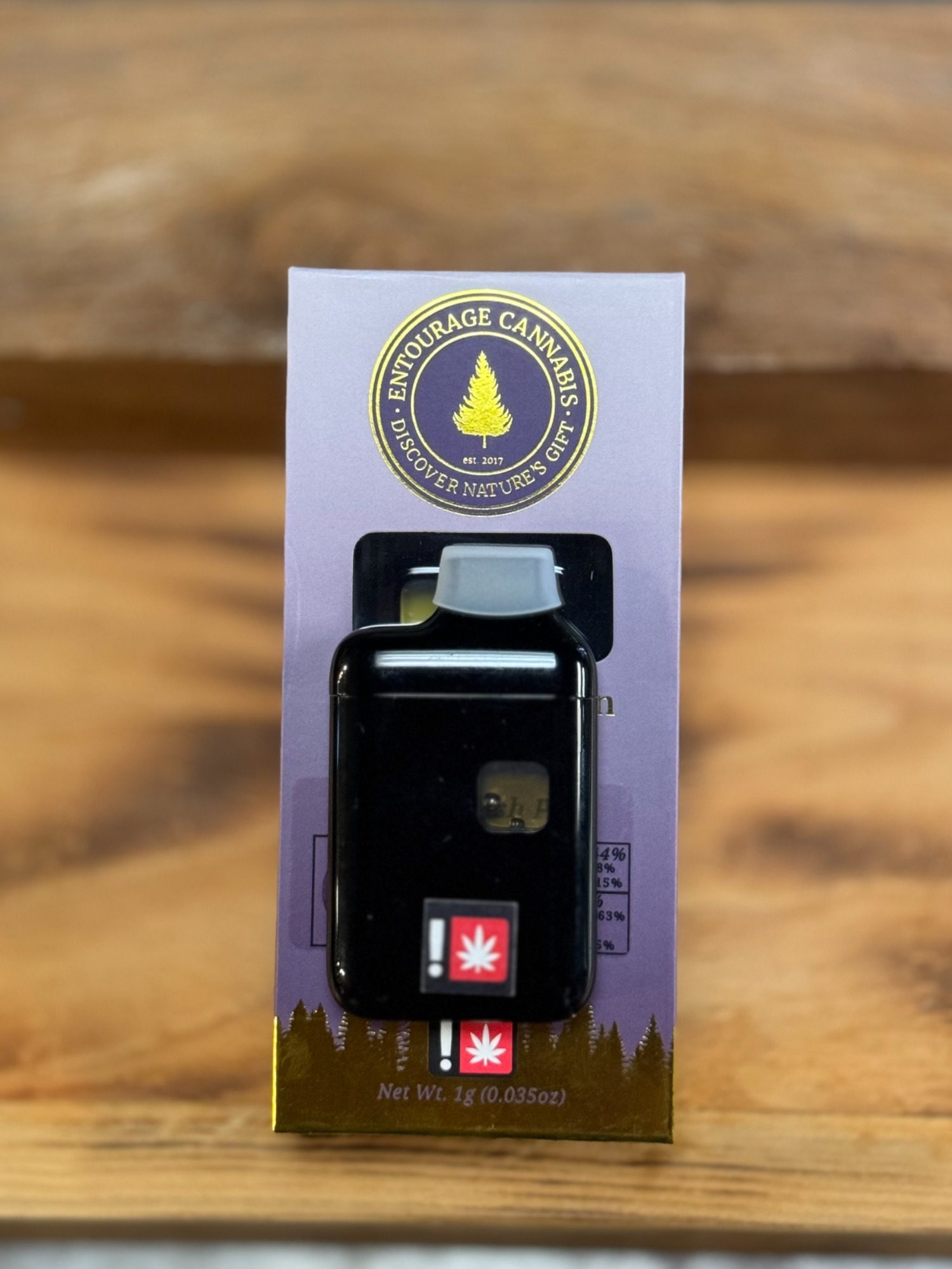 Photograph of product: Entourage AIO Jungle Spritzer All-In-One Live Resin Cartridge