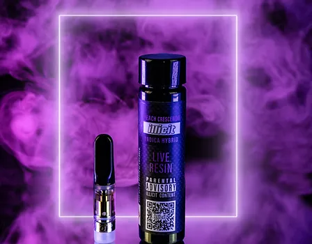 Photograph of product: Illicit: Live Resin Vape | Razzmatazz | Cartridge | 1g