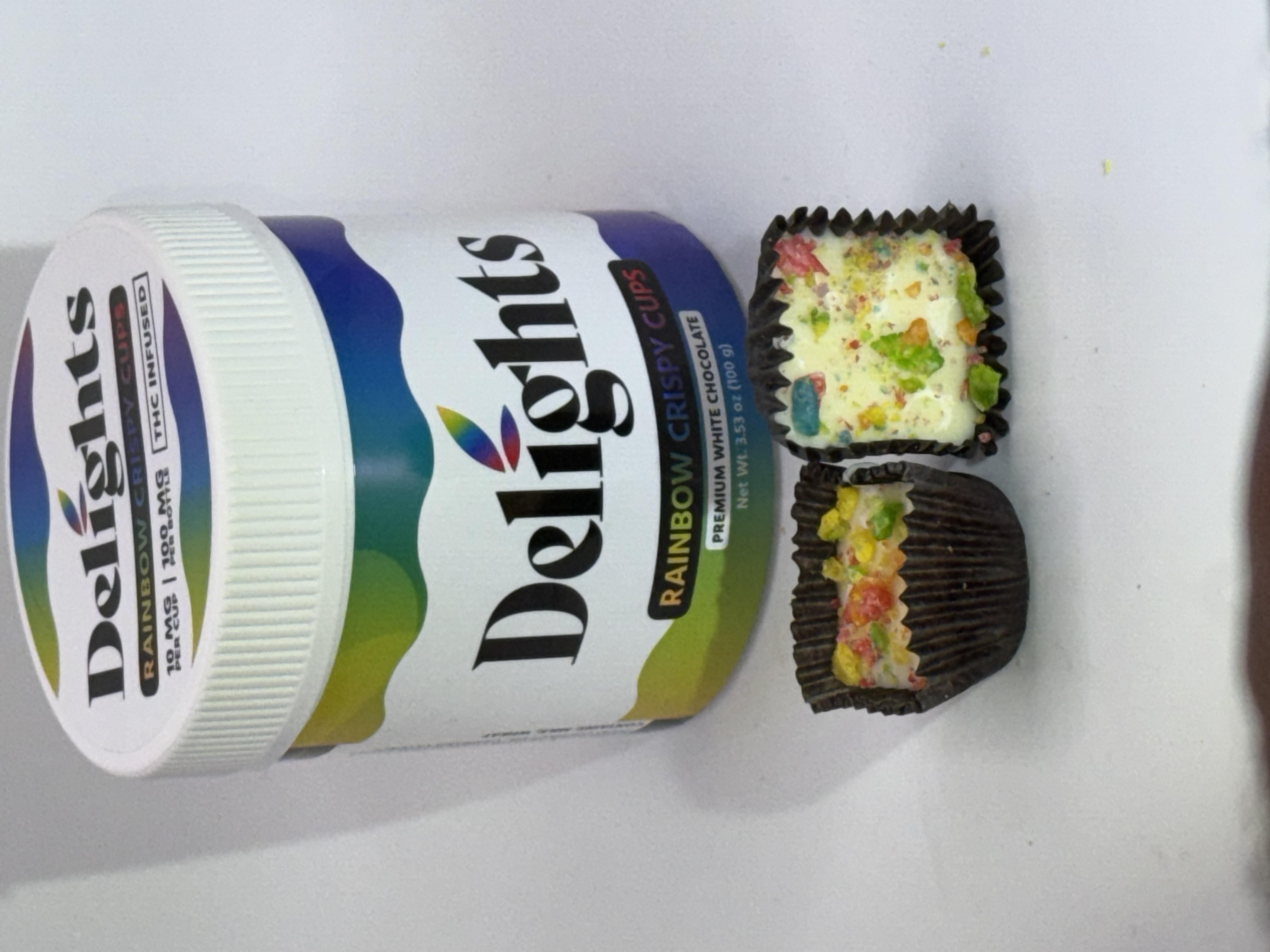 Photograph of product: 425 Delights - WC Rainbow Crispy