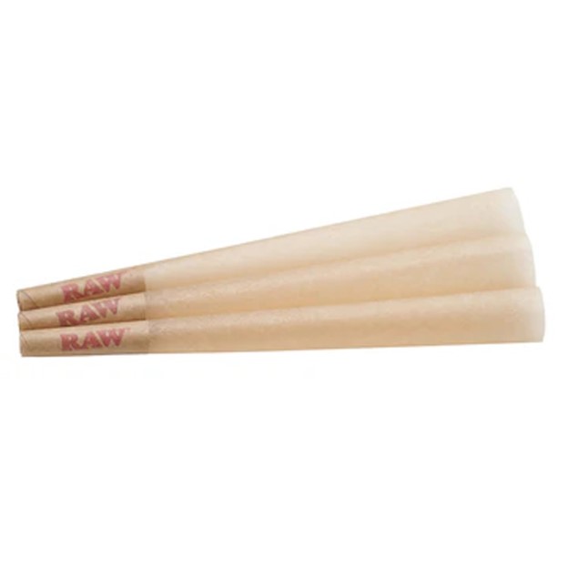 Photograph of product: Raw Black Pre-Rolled King Size Cones 3pk