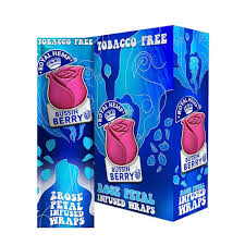 Photograph of product: Royal Blunts | Blunt Wraps | Blunts & Roses Berry | 2 Pack