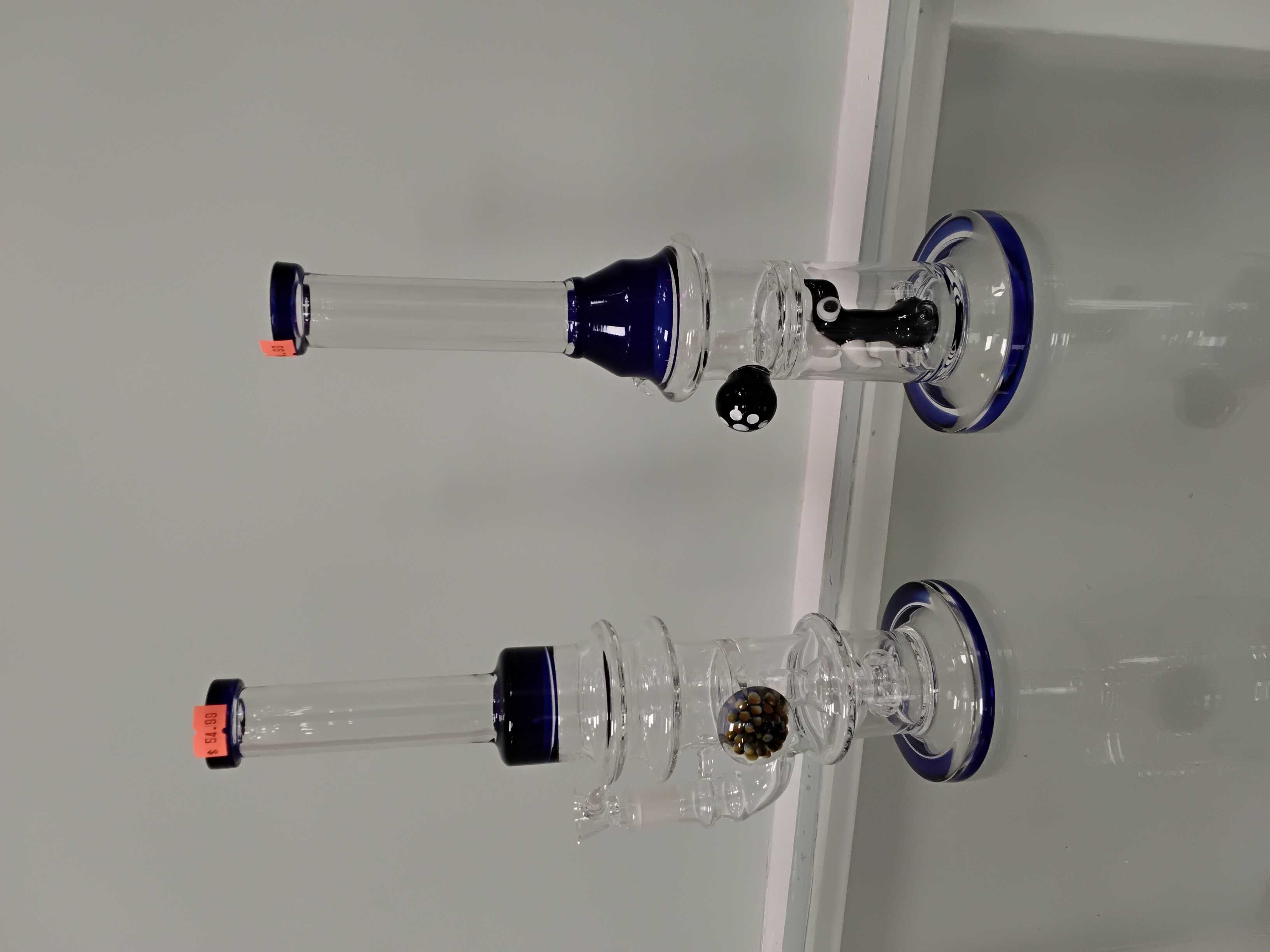 Photograph of product: Straighttube Button Waterpipe