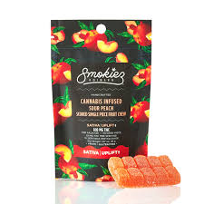 Photograph of product: Smokiez Gummies Single Scored Sour Peach Oui'd 100mg