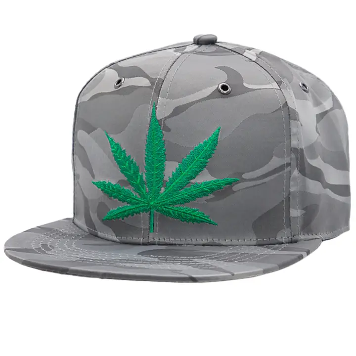 Photograph of product: Oui'd Leaf I Snapback