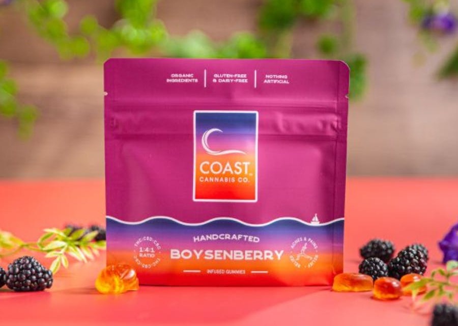 Photograph of product: COAST - Recovery Boysenberry 1:4:1 CBC/CBD/TH-oui Gummies (5mg/100mg)
