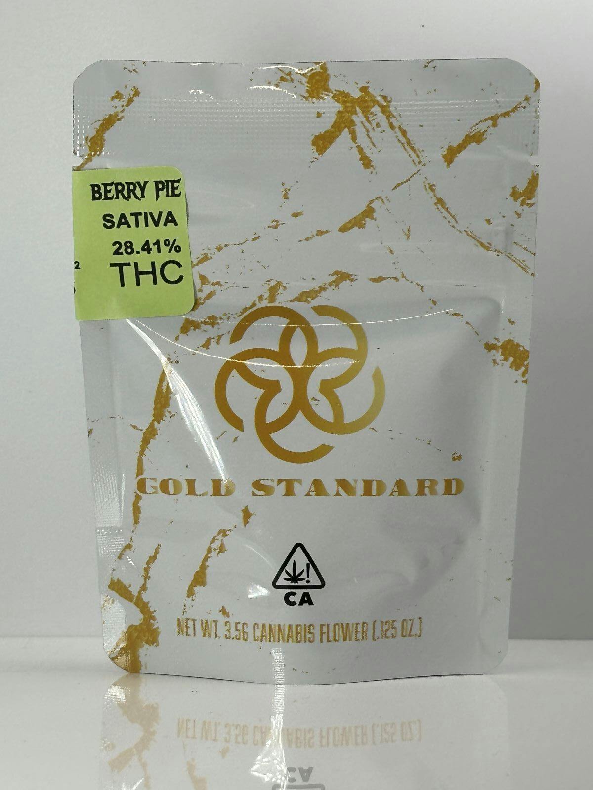 Photograph of product: Gold Standard Berry Pie SMALLS 1/8 PD 28%