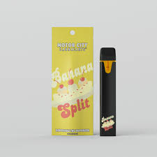 Photograph of product: MCC - Disposable Vape Cart - Banana Split - Hybrid