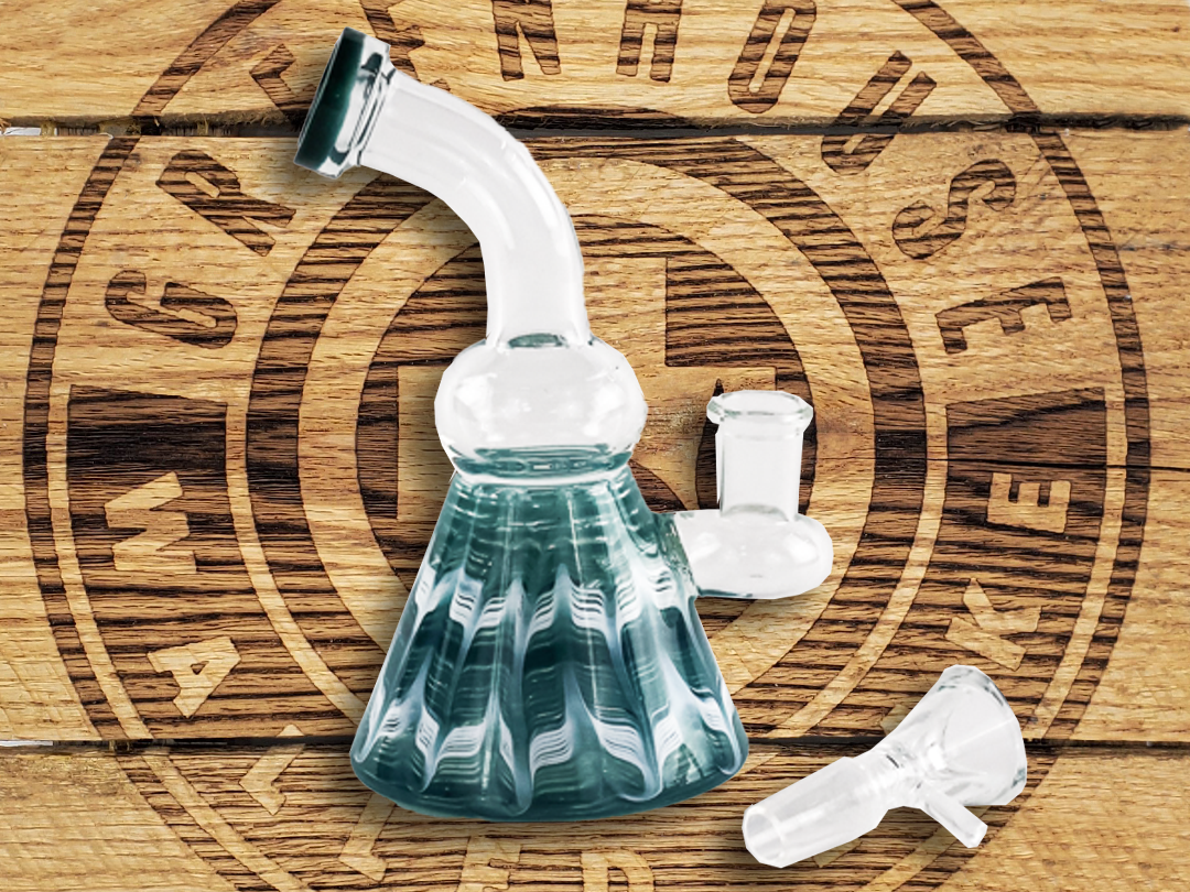 Photograph of product: 6" Color Rake Bent Neck Bong