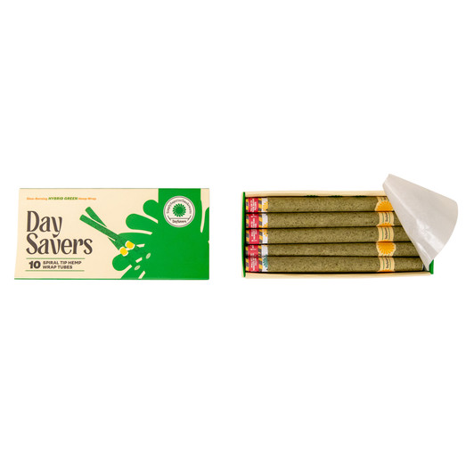 Photograph of product: DaySavers | Half Gram 1 1/4 Green Hybrid Hemp Blunt Wrap Artisan Pre Rolled Tubes with Spiral Filter Tips | 10 Pack