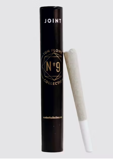 Photograph of product: Cape White Shark | Pre-Roll 1g (NEW)