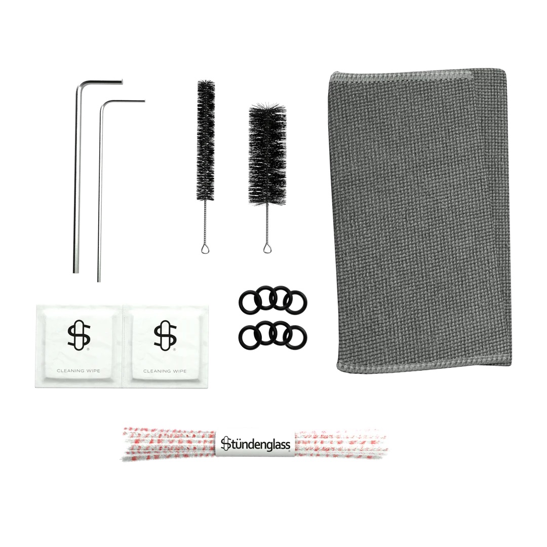 Photograph of product: Stndenglass Cleaning Kit