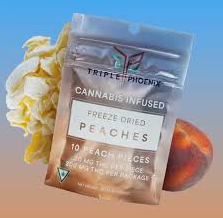 Photograph of product: Freeze Dried Peaches | Triple Phoenix