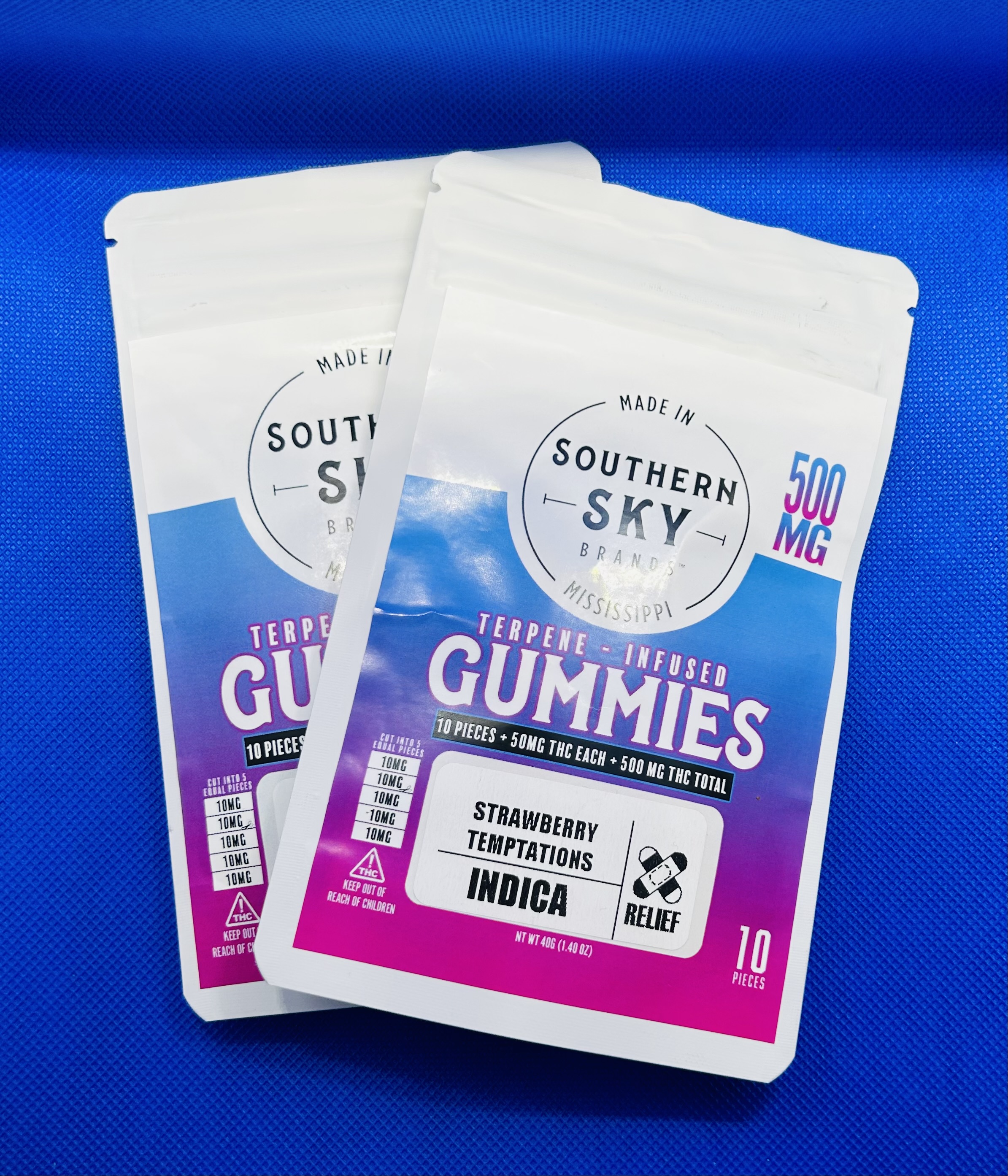 Photograph of product: Southern Sky | 500mg | Strawberry Temptation | Terpene-Infused Gummies